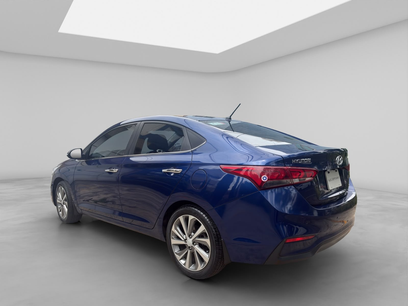 2018 Hyundai ACCENT 4 PTS GLS 16L TA AAC AUT VE PIEL RA-17