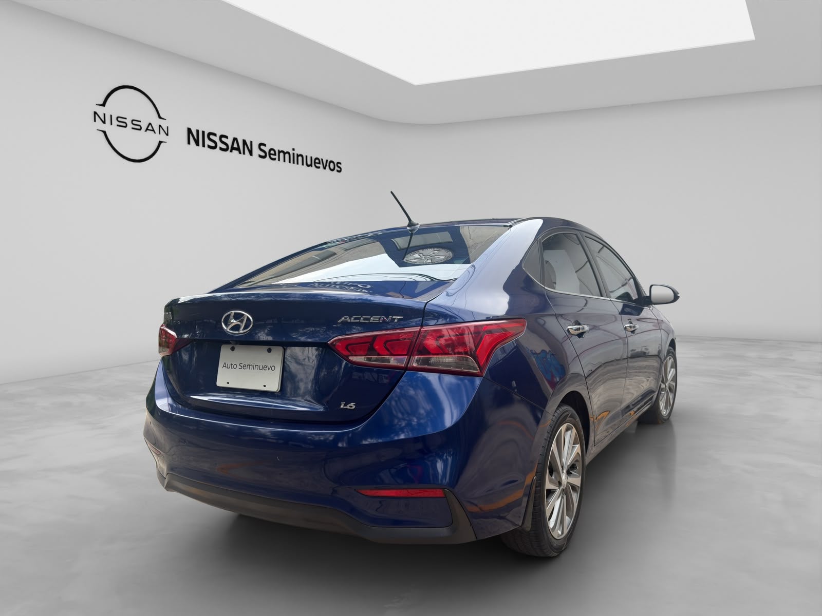 2018 Hyundai ACCENT 4 PTS GLS 16L TA AAC AUT VE PIEL RA-17