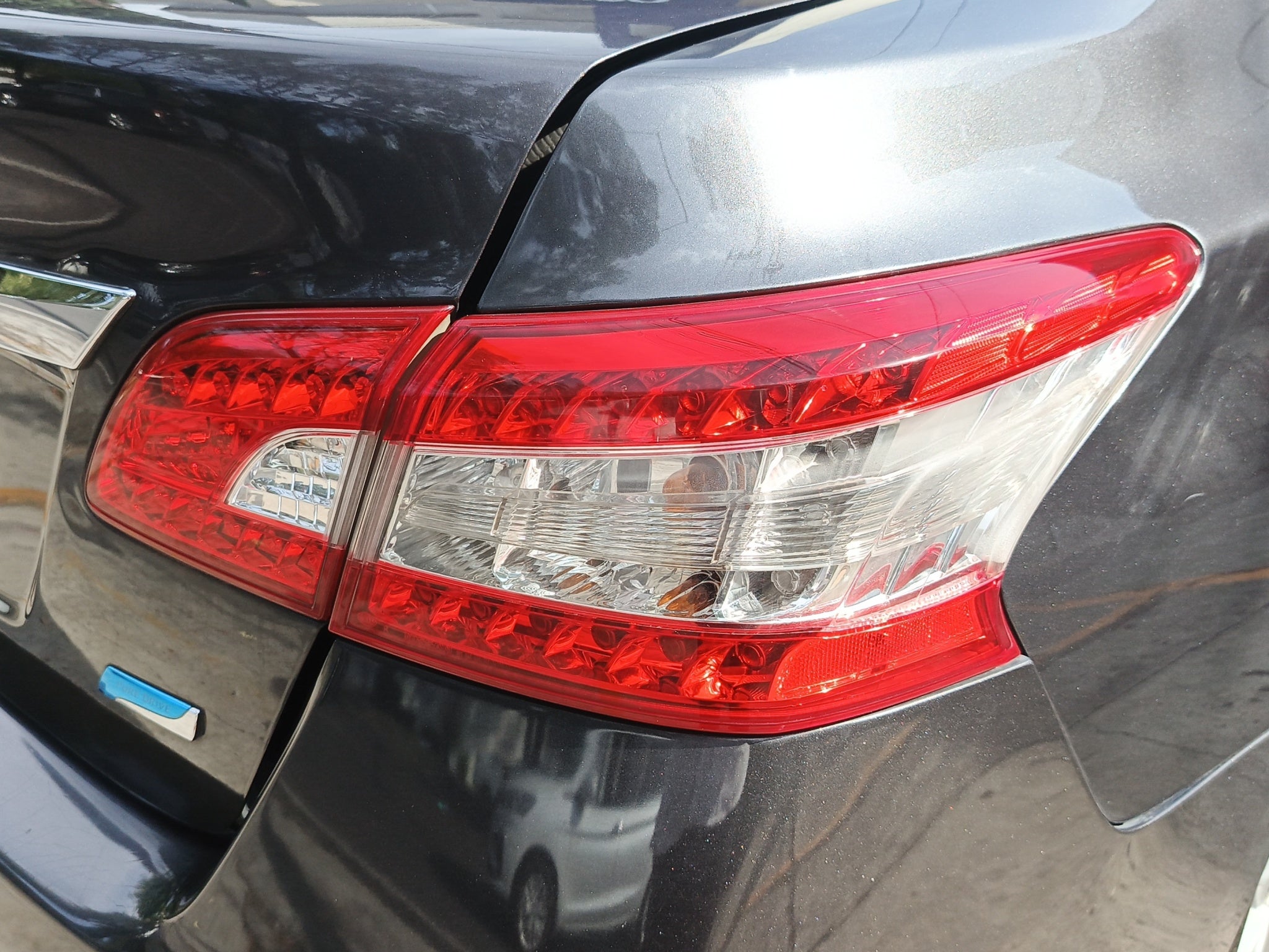 2015 Nissan SENTRA 4 PTS ADVANCE AAC F NIEBLA RA-16CVT