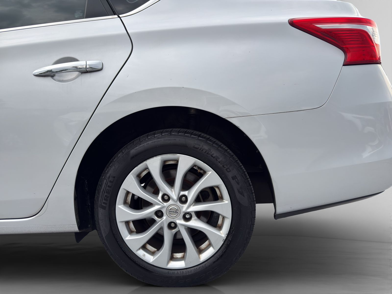 2019 Nissan SENTRA 4 PTS ADVANCE AAC F NIEBLA RA-16CVT