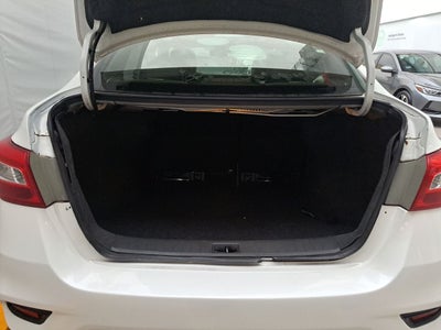 2018 Nissan SENTRA 4 PTS EXCLUSIVE CVT AAC AUT GPS PIEL QC F LED RA-17