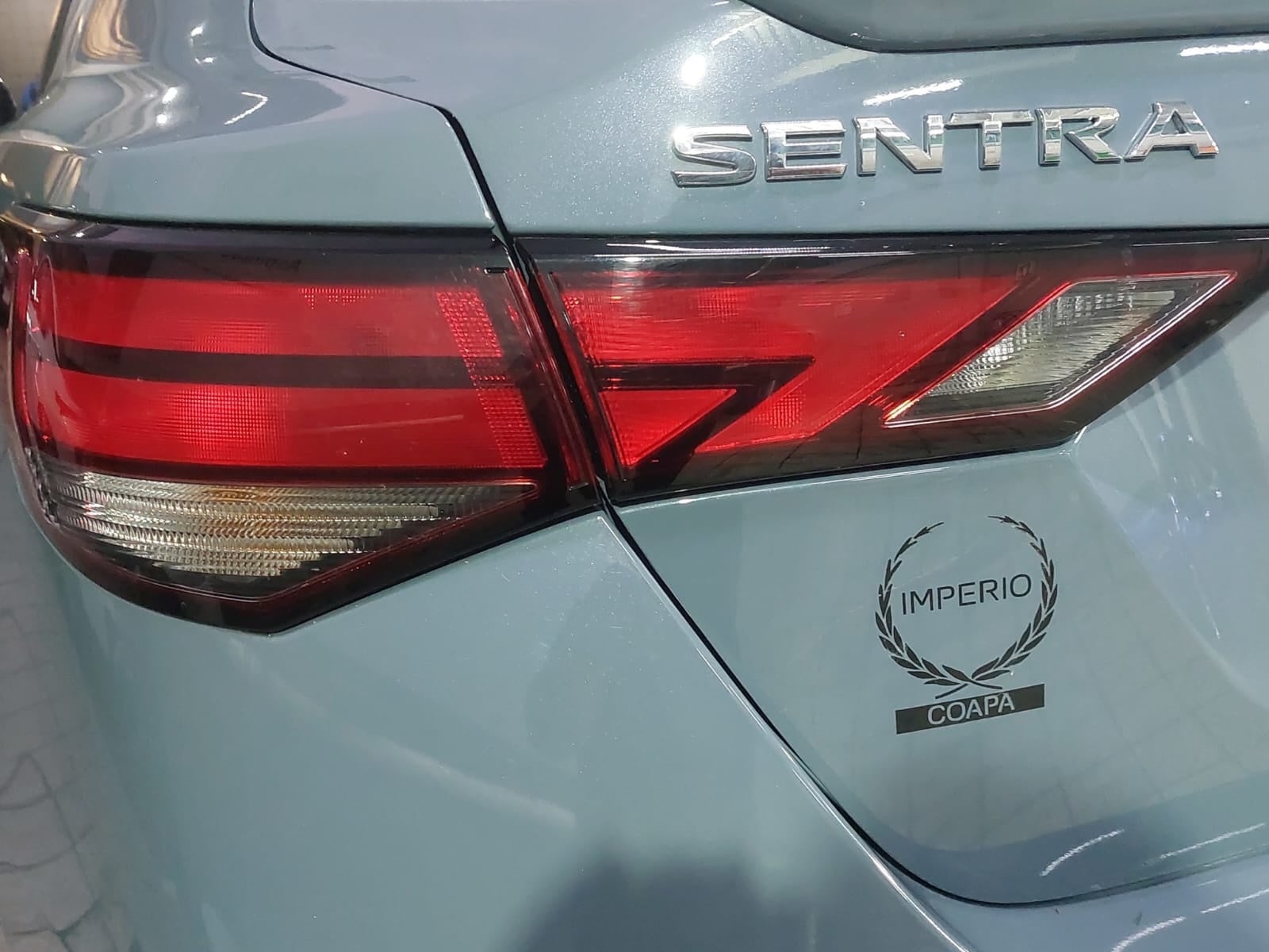 2024 Nissan SENTRA 4P SR BI-TONO L42.0 AUT