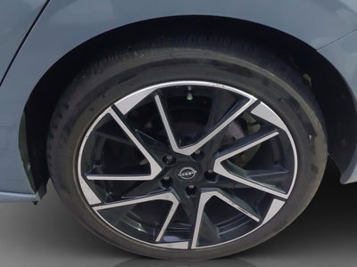 2024 Nissan SENTRA 4P SR BI-TONO L42.0 AUT