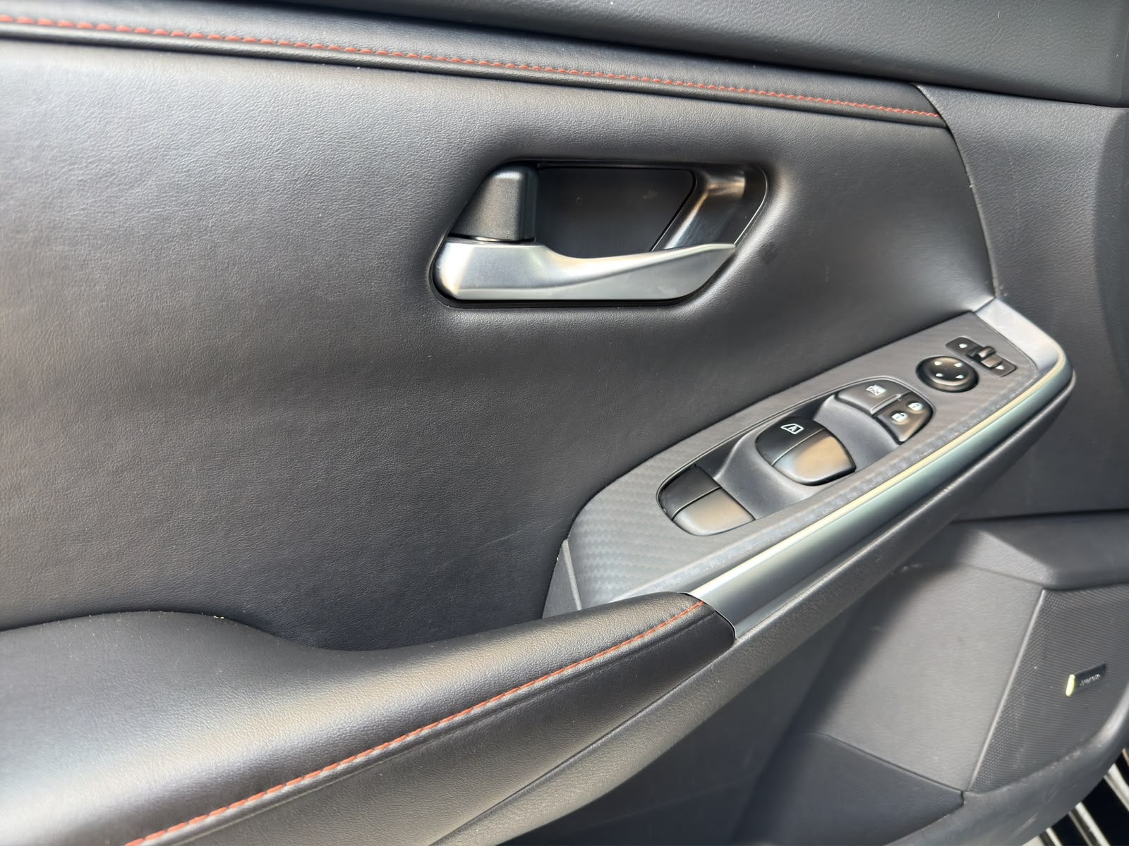 2025 Nissan SENTRA 4P SR L42.0 AUT