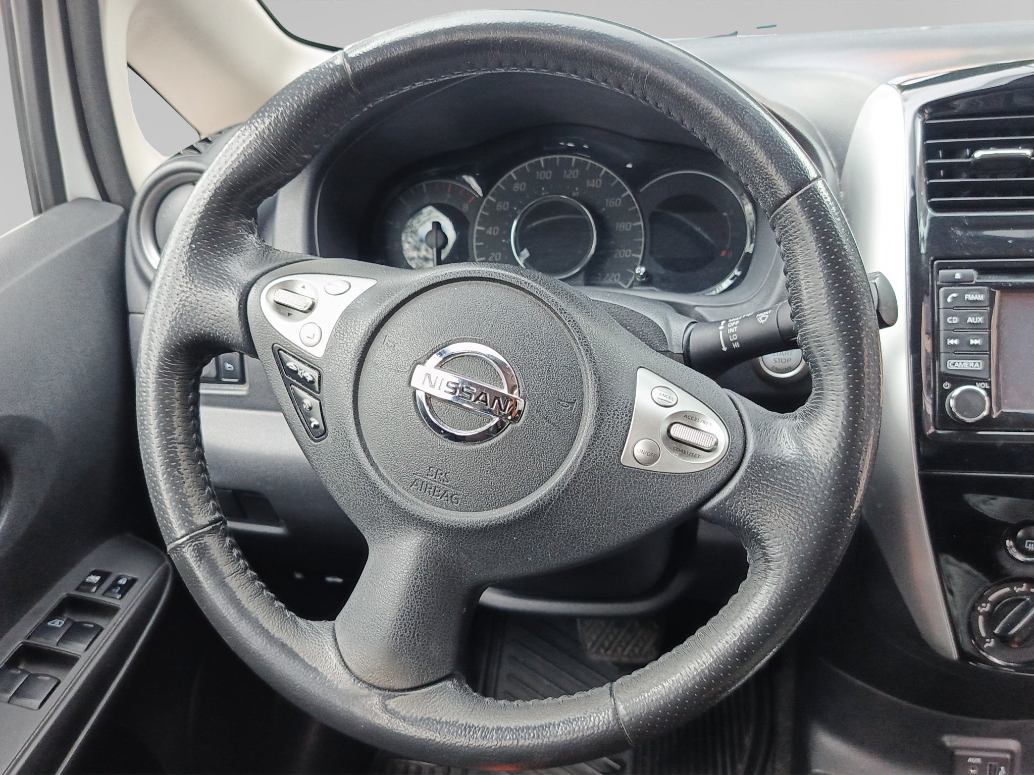 2019 Nissan NOTE 5 PTS SR CVT AAC F NIEBLA GPS FALDON RA-16