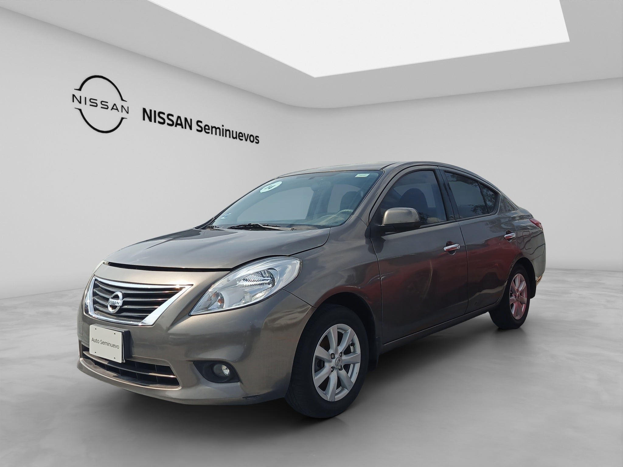 2014 Nissan VERSA 4 PTS ADVANCE TA AAC VE F NIEBLA RA-15