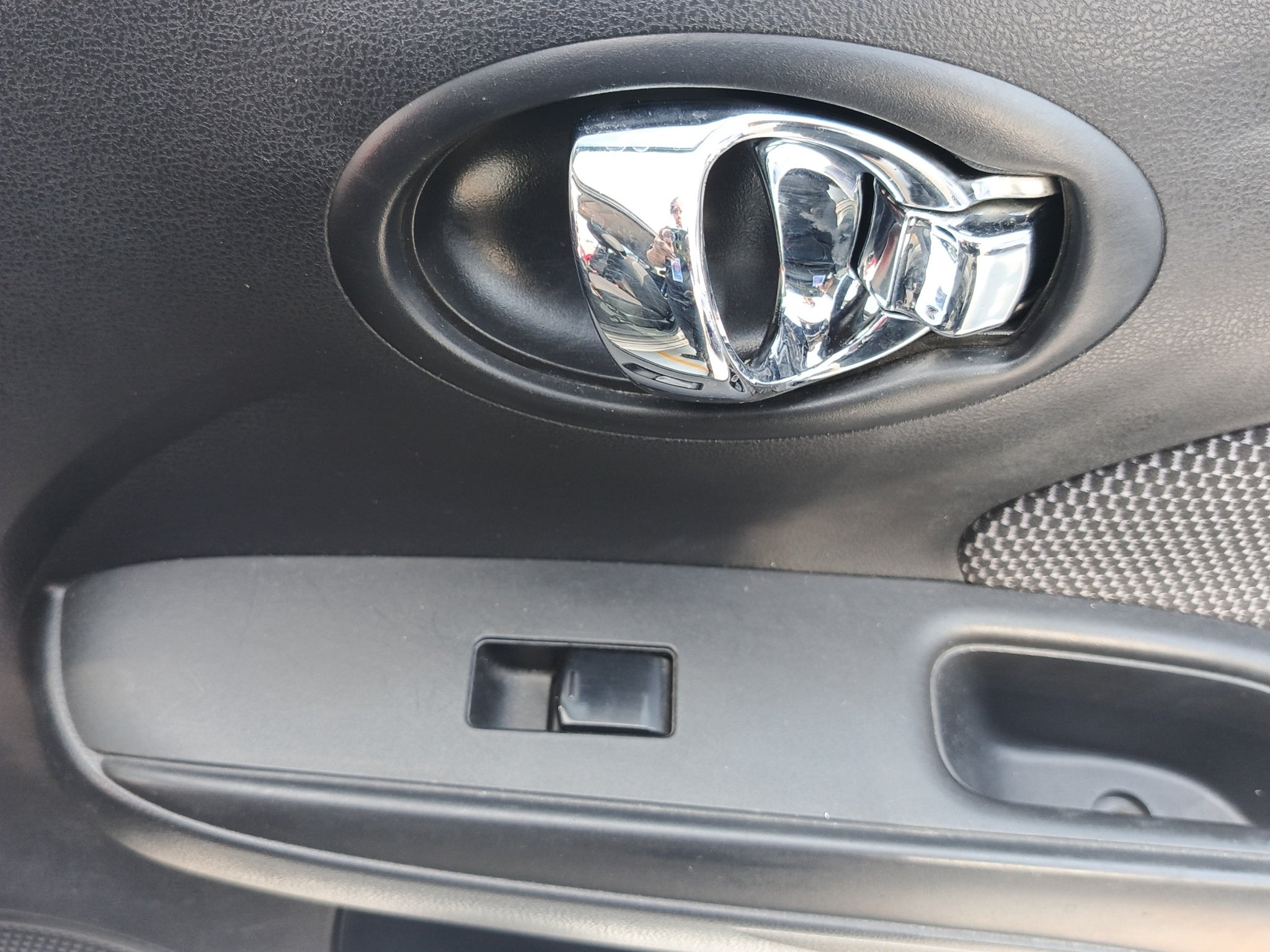 2014 Nissan VERSA 4 PTS ADVANCE TA AAC VE F NIEBLA RA-15