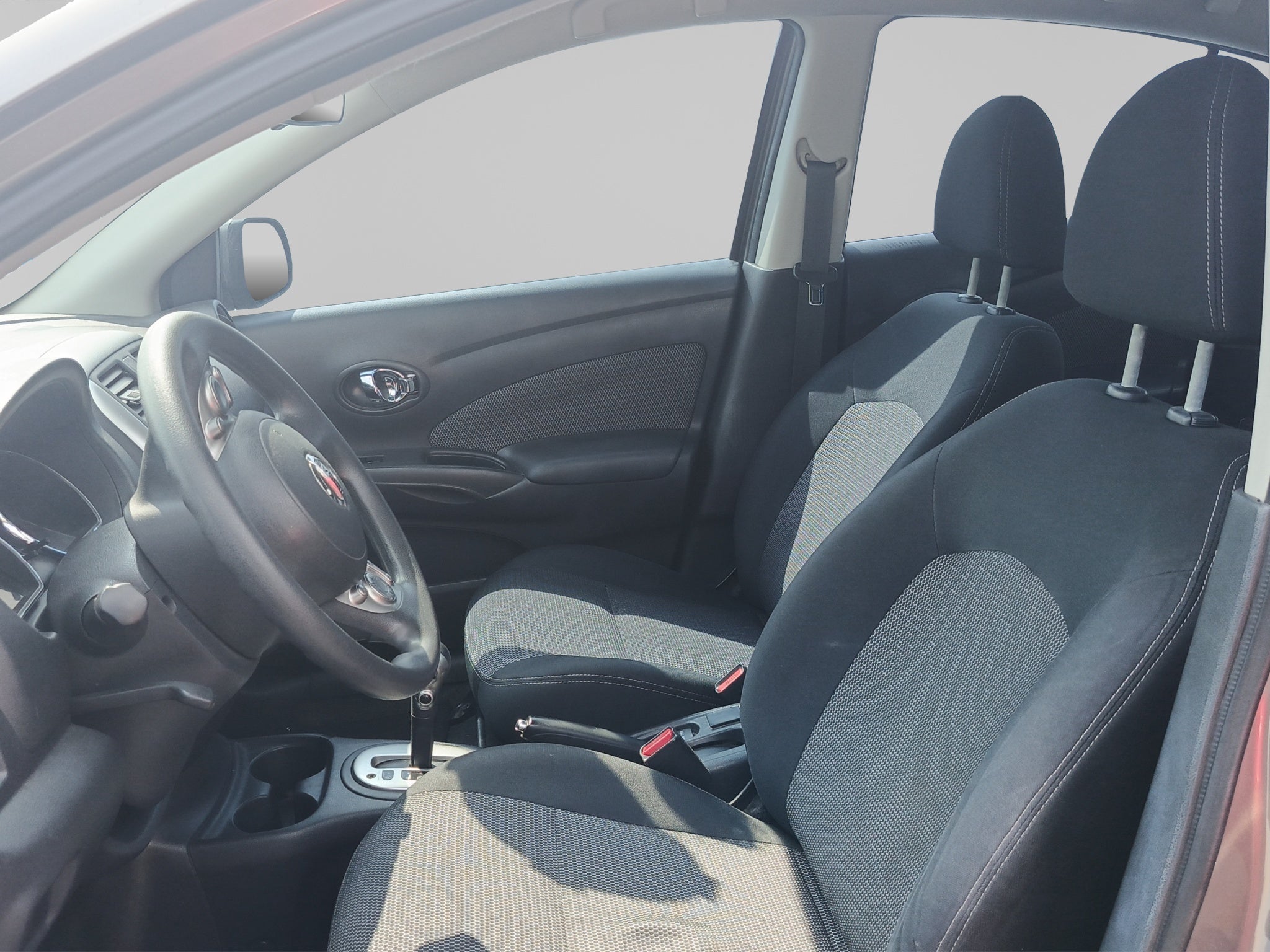 2014 Nissan VERSA 4 PTS ADVANCE TA AAC VE F NIEBLA RA-15