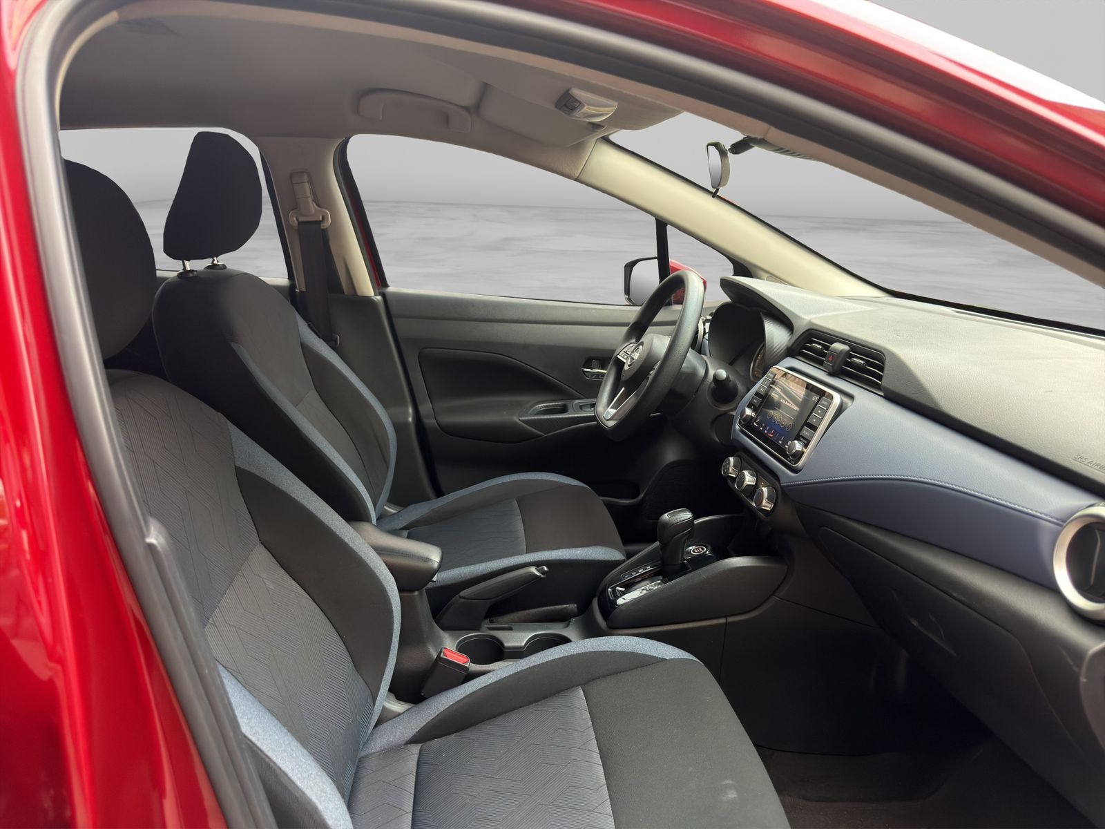 2024 Nissan VERSA 4P ADVANCE L41.6 AUT