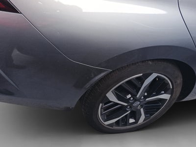 2025 Nissan VERSA 4P SR L41.6 AUT