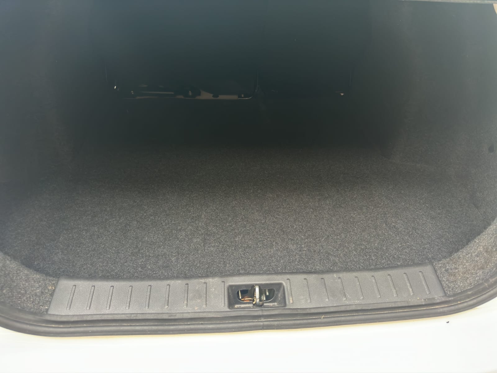 2024 Nissan VERSA 4P ADVANCE L41.6 AUT