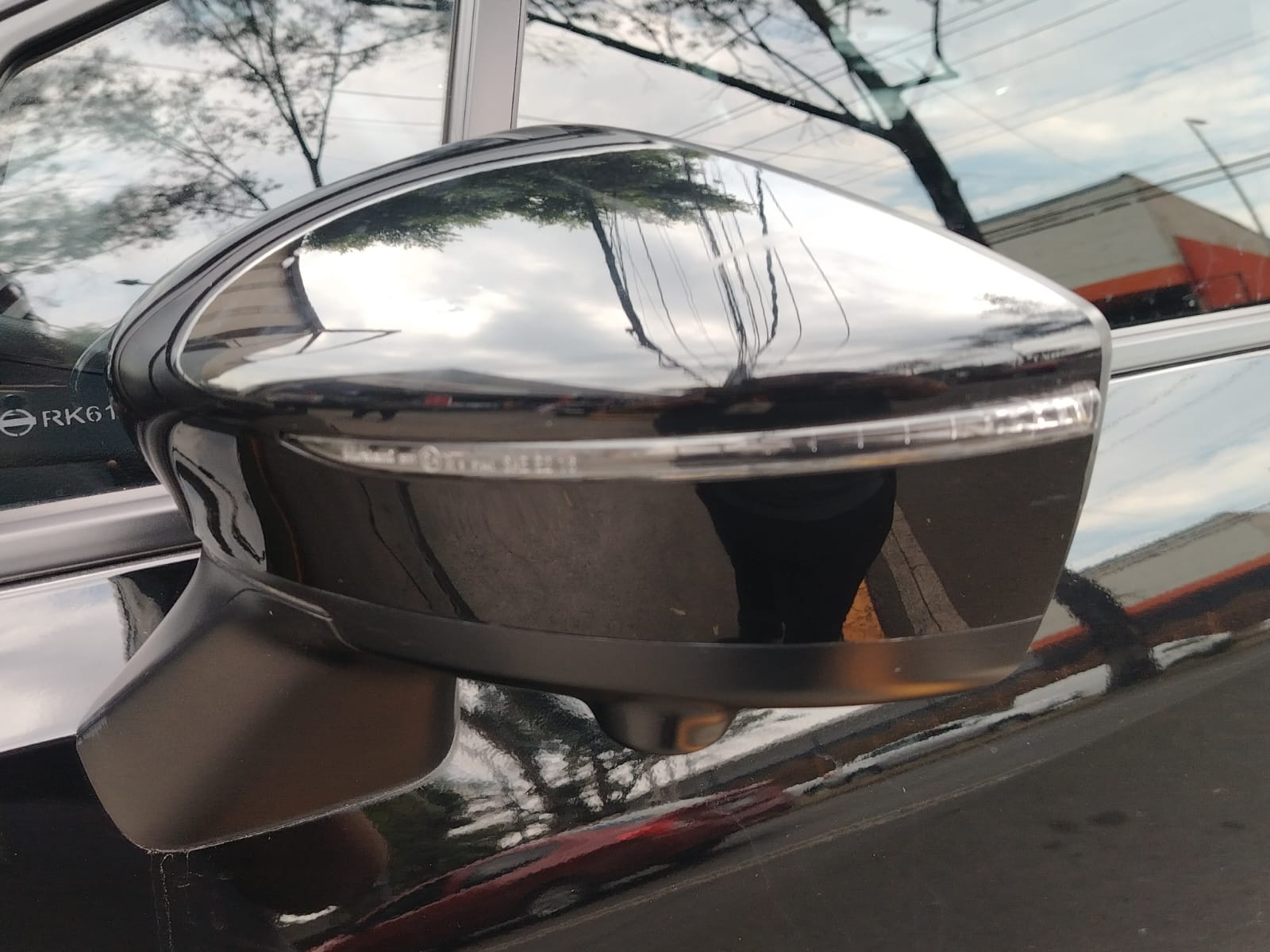 2024 Nissan VERSA 4P SR L41.6 AUT