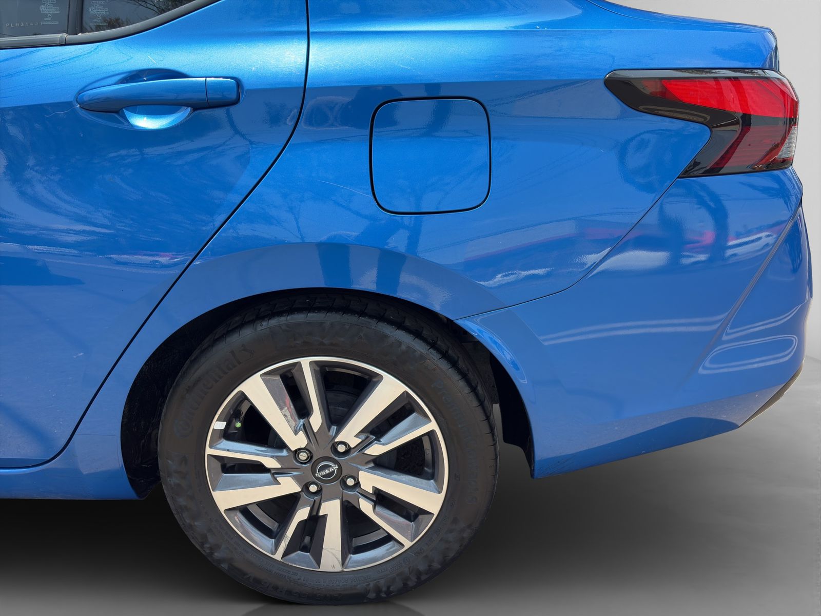 2023 Nissan VERSA 4P ADVANCE L41.6 AUT