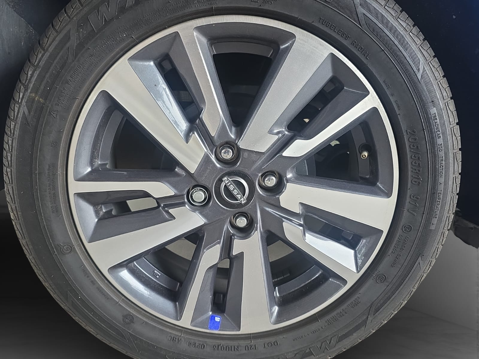 2024 Nissan VERSA 4P ADVANCE L41.6 AUT
