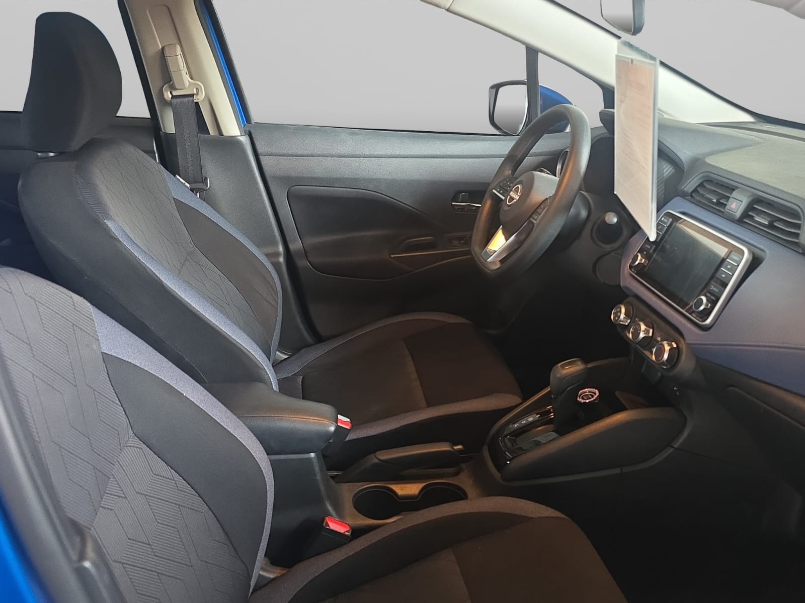 2024 Nissan VERSA 4P ADVANCE L41.6 AUT