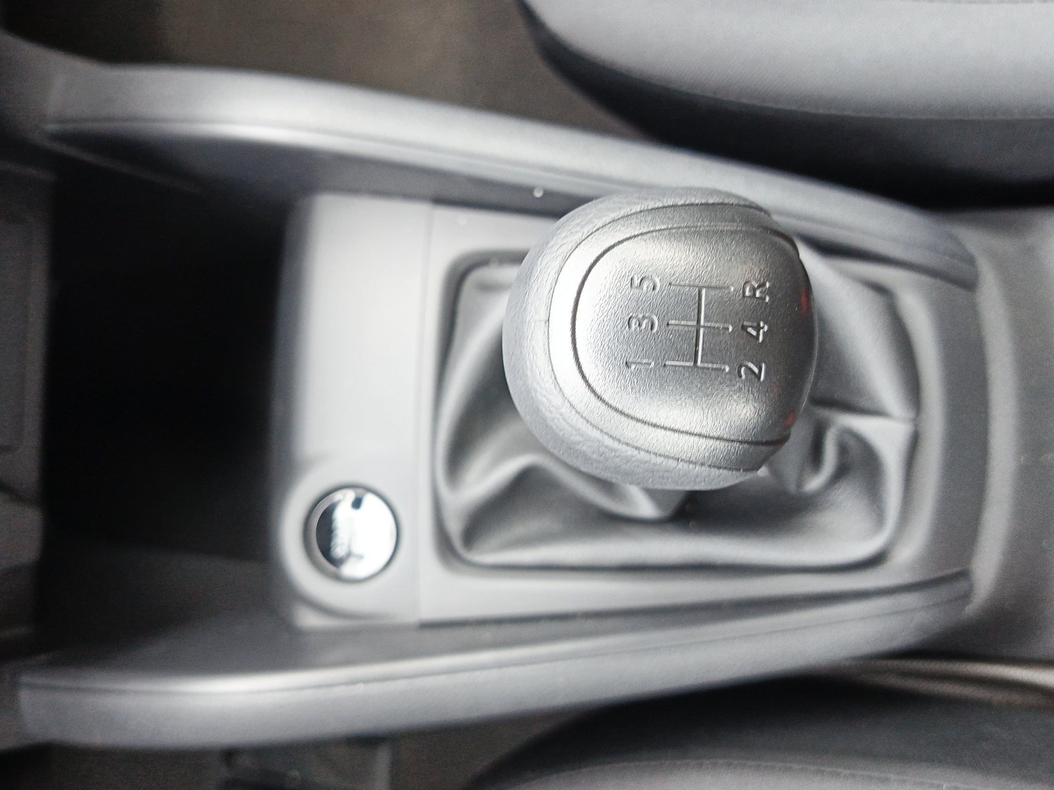 2026 Nissan VERSA SENSE TM