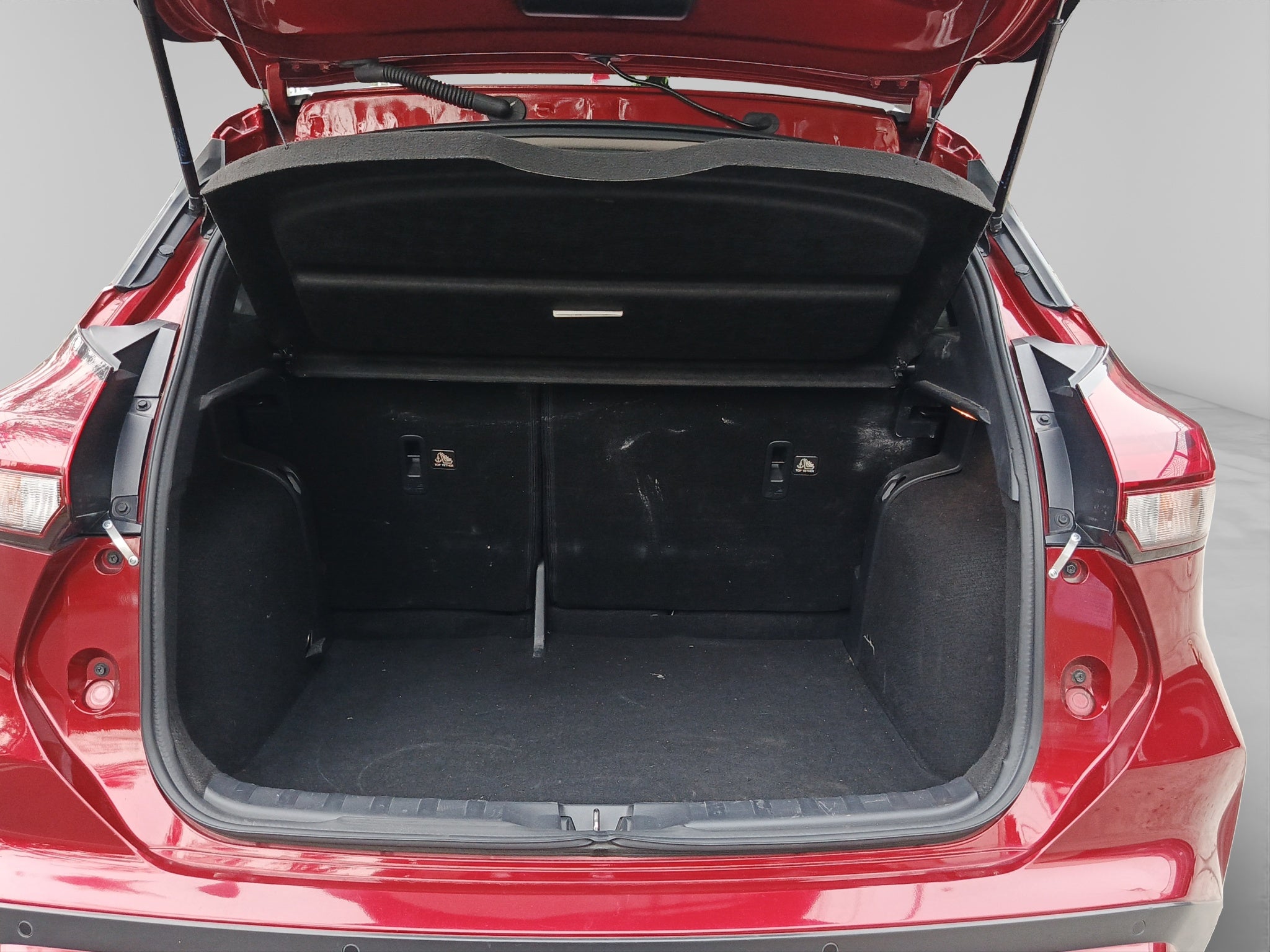 2024 Nissan KICKS 5P PLATINUM L41.6 AUT