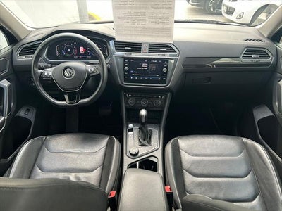 2020 Volkswagen TIGUAN 5 PTS HIGHLINE 20T DSG PIEL F LED RA-19 4X4
