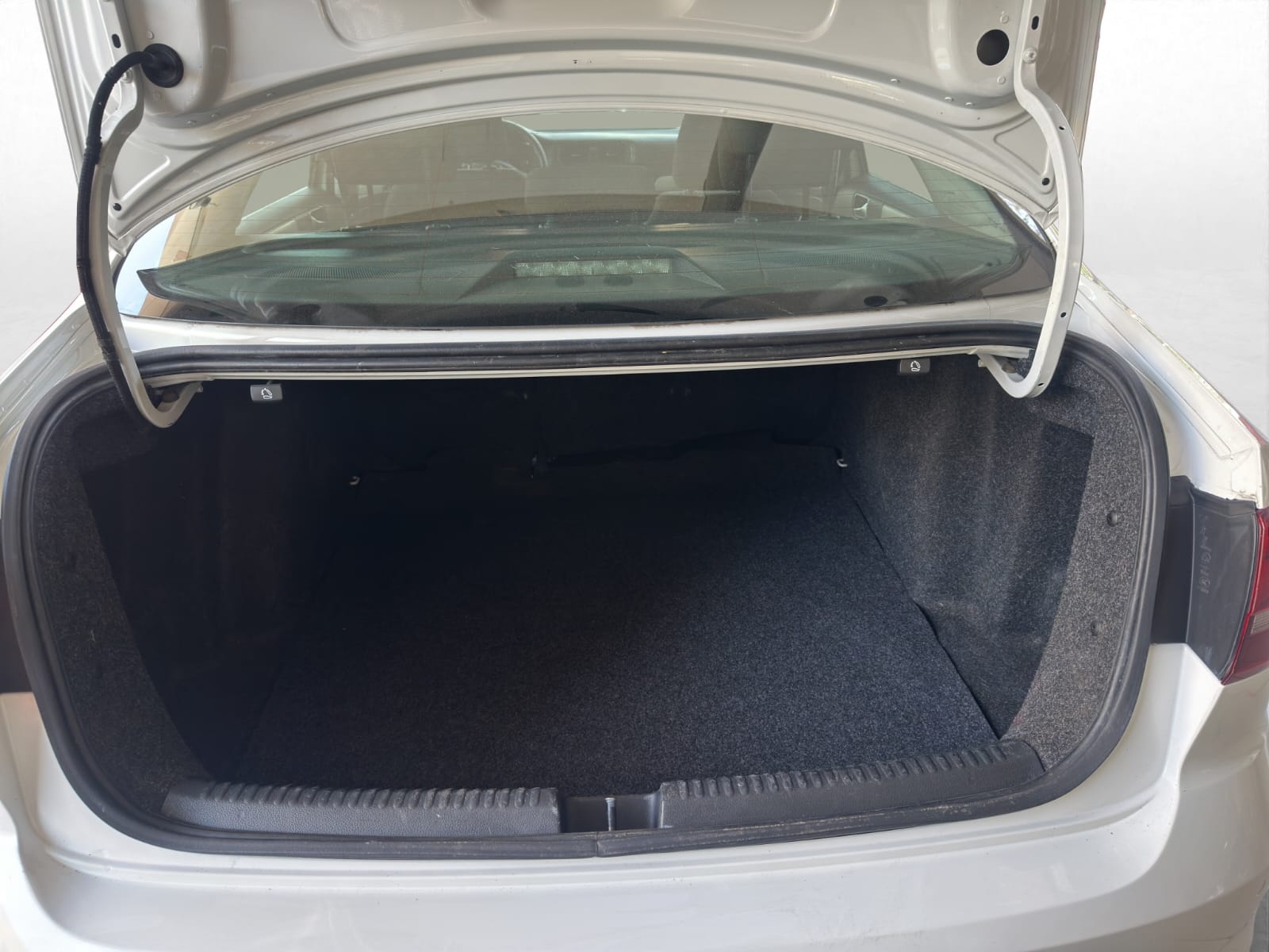 2018 Volkswagen JETTA 4 PTS TRENDLINE TA RA-16