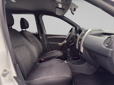 2024 Nissan SENTRA 4P SR BI-TONO L42.0 AUT