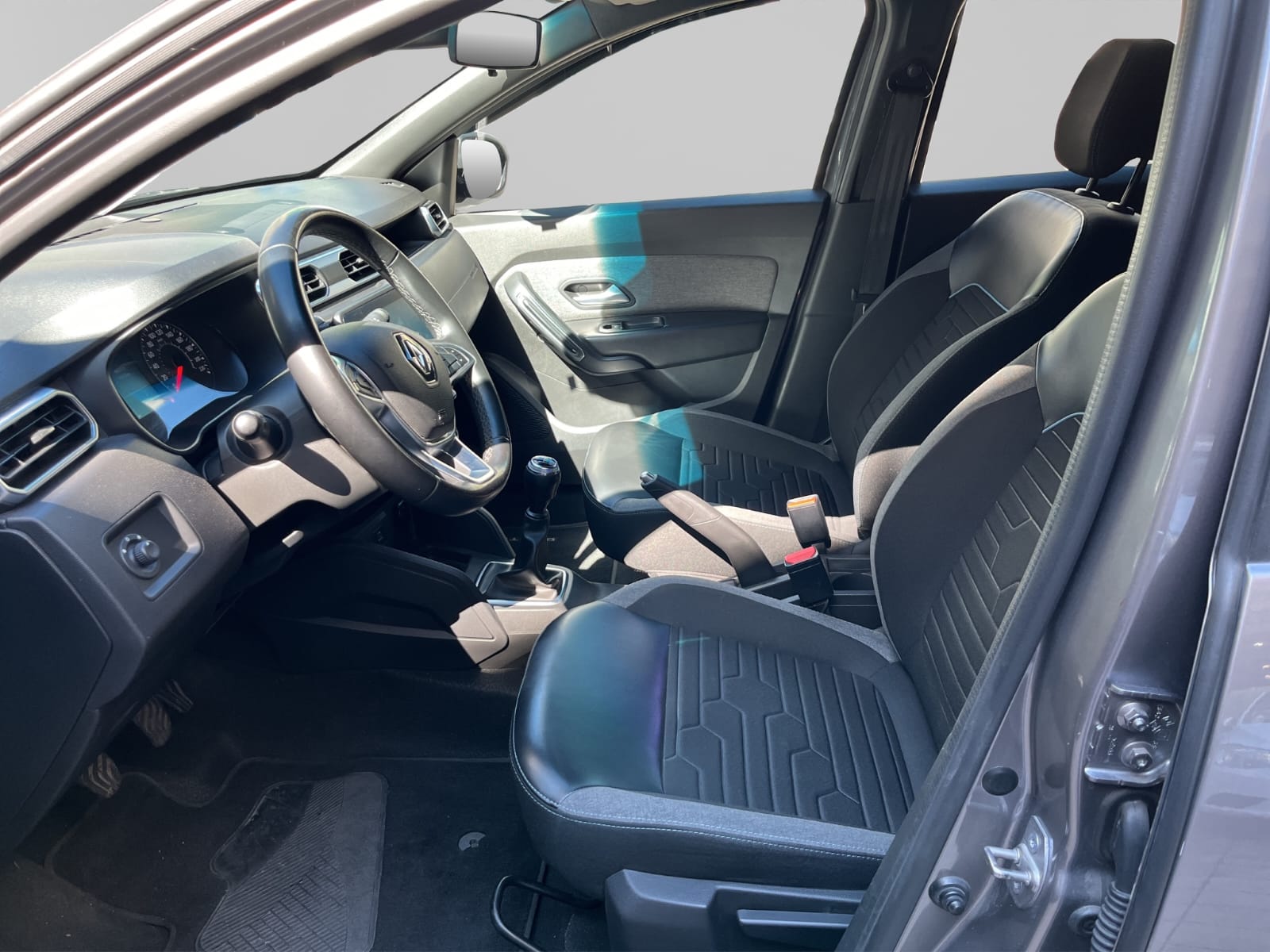 2023 RENAULT DUSTER 5 PTS ICONIC 13T TA AAC AUT VE FNIEBLA RA-17