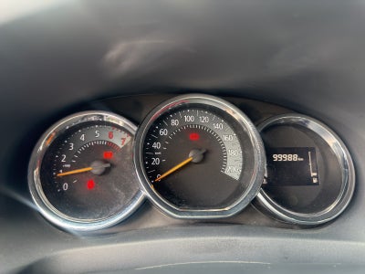 2023 RENAULT LOGAN 4 PTS INTENS 16L TA RA-16