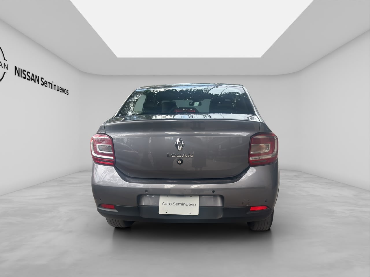 2023 RENAULT LOGAN 4 PTS INTENS 16L TA RA-16