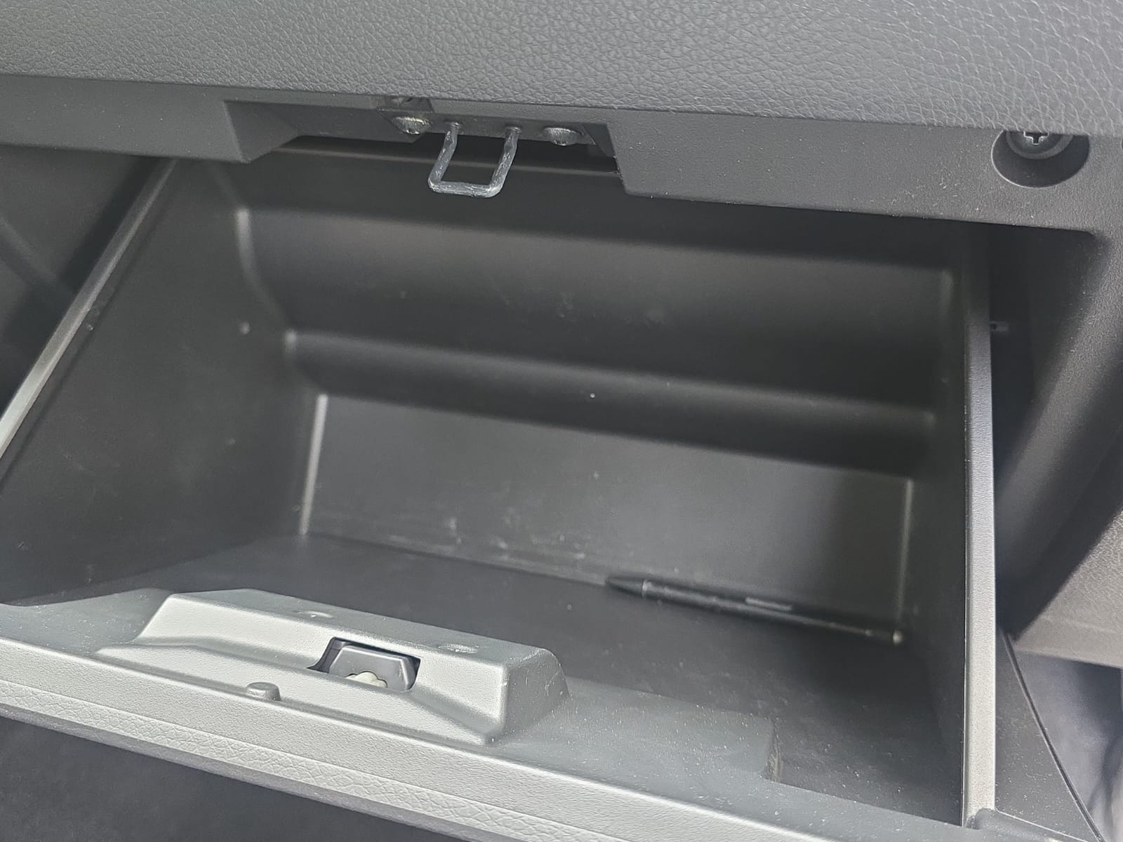 2024 Nissan URVAN 4P AMPLIA L42.5 MAN