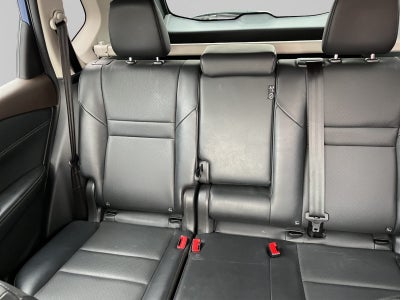 2023 Nissan X-TRAIL PLATINUM 2 FILAS