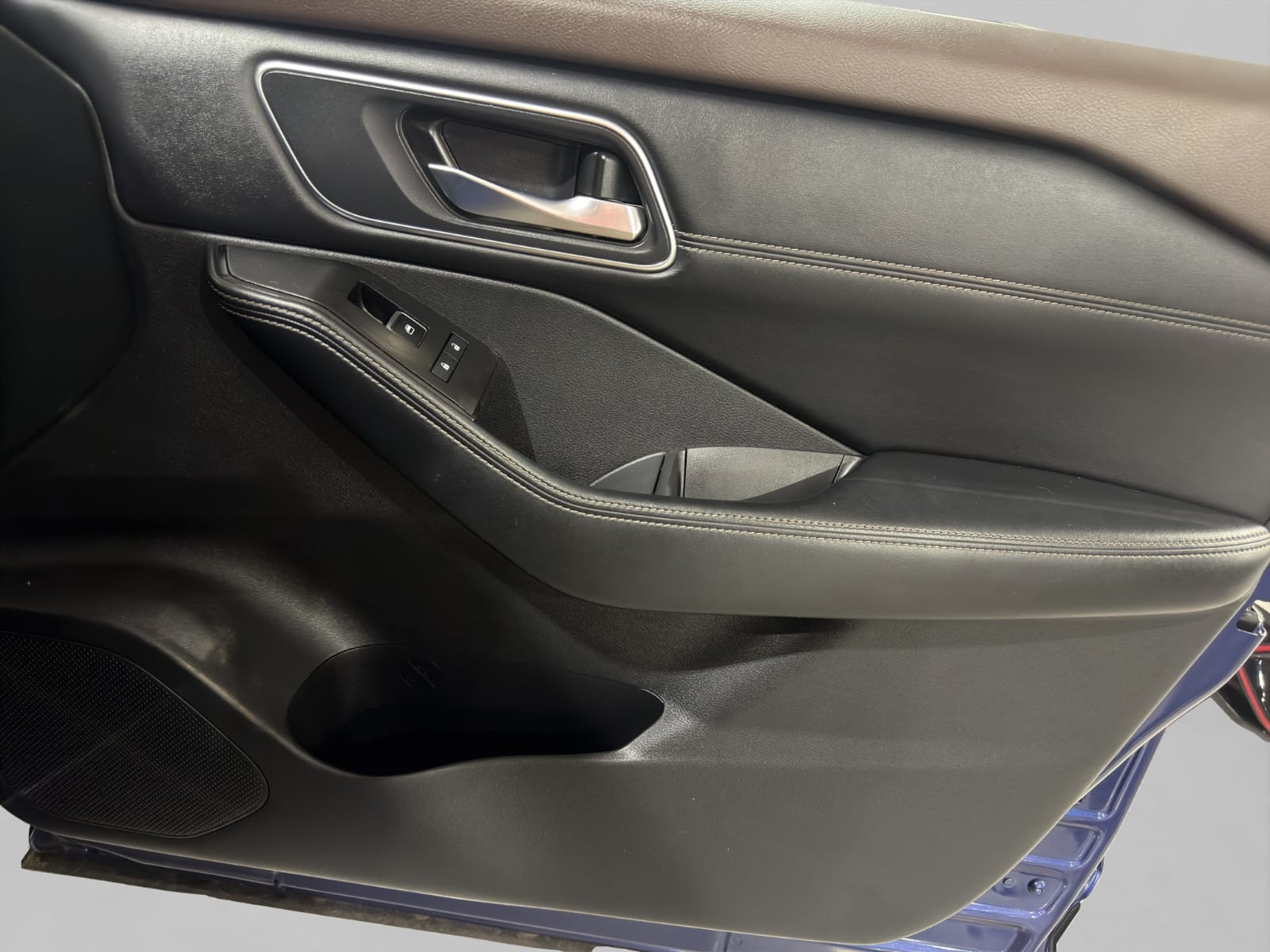 2024 Nissan X-TRAIL 5P PLATINUM E.POWER HEV L31.5 AUT