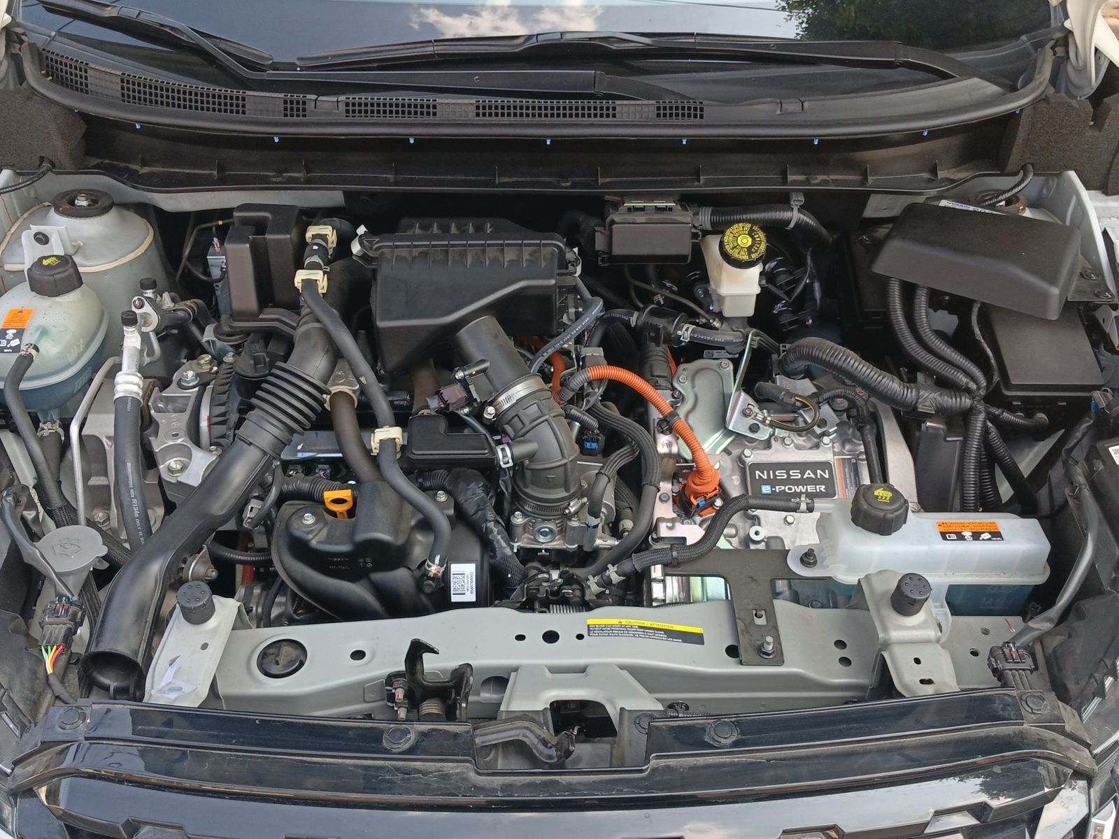 2025 Nissan KICKS 5P PLATINUM E-POWER HEV L31.2 AUT