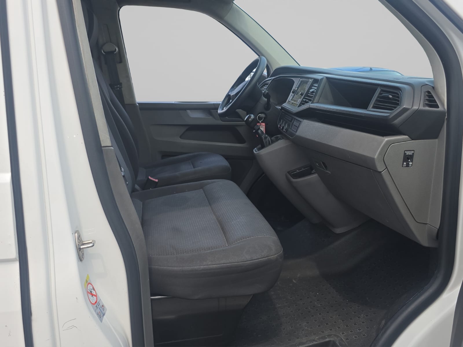 2023 Volkswagen TRANSPORTER 3 PTS CARGO VAN TD TM5 AAC