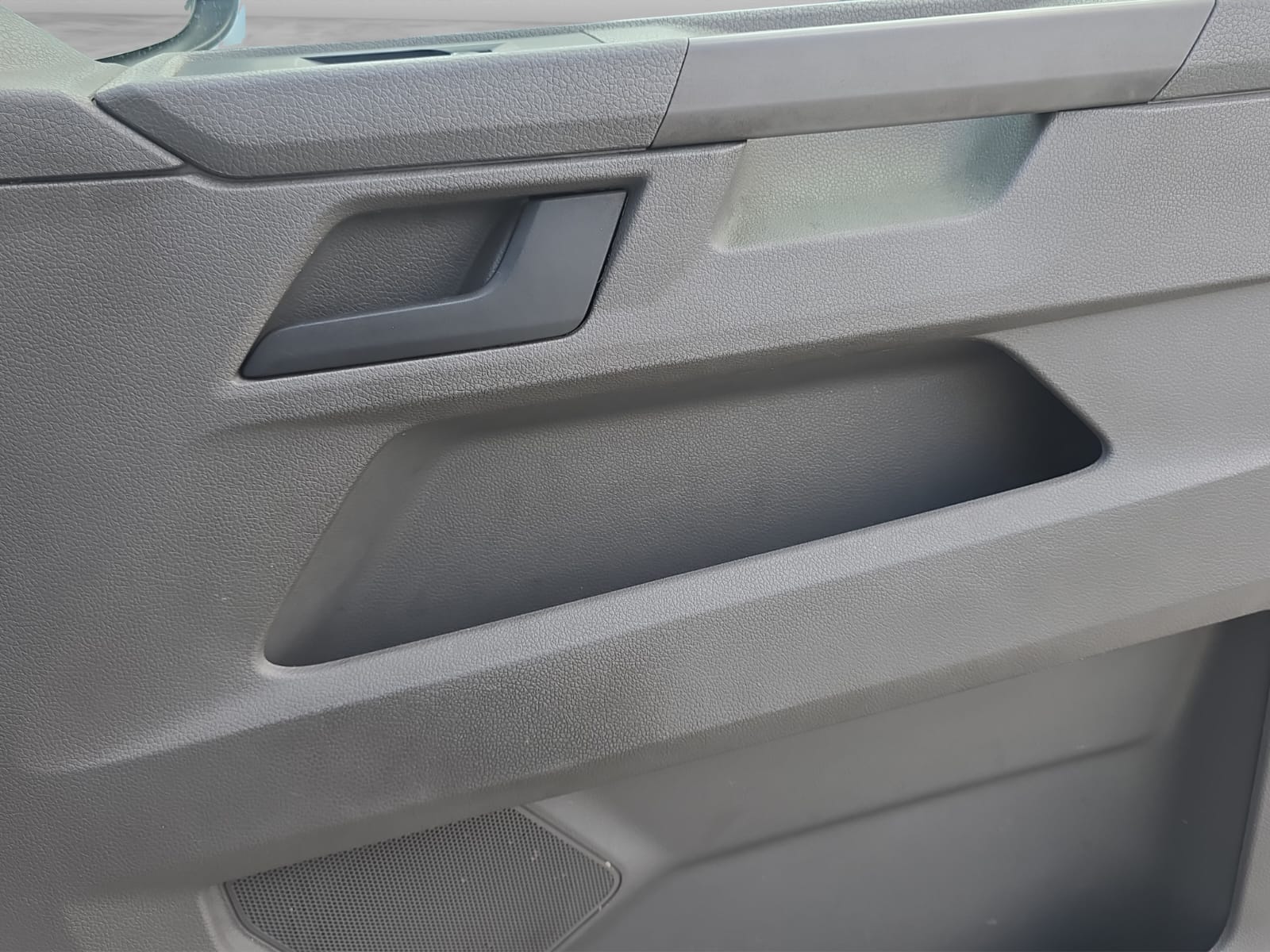 2023 Volkswagen TRANSPORTER 3 PTS CARGO VAN TD TM5 AAC