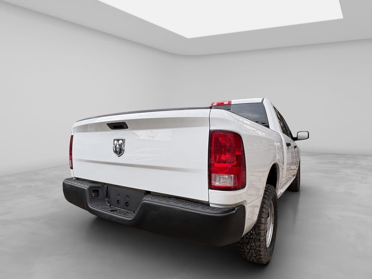 2020 RAM 1500 3.3 V6 XL Crew Cab 4x2 At