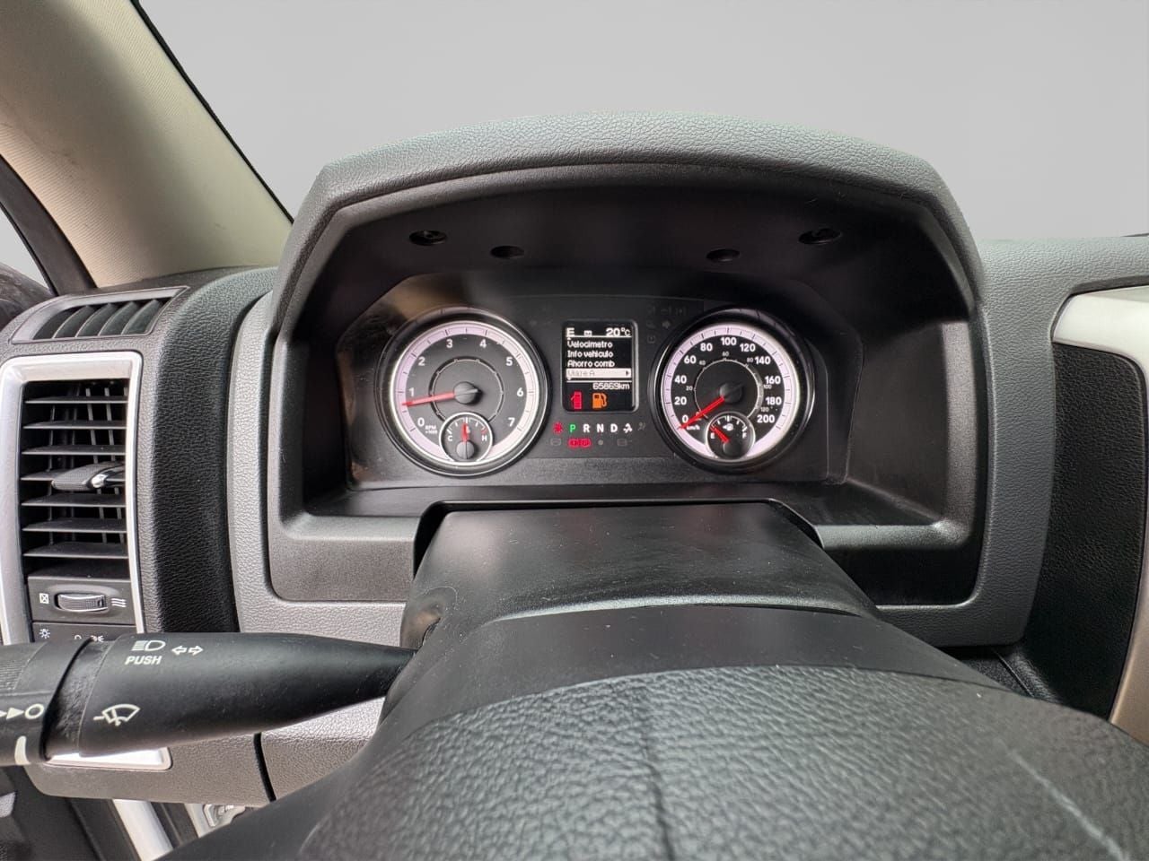 2020 RAM 1500 3.3 V6 XL Crew Cab 4x2 At