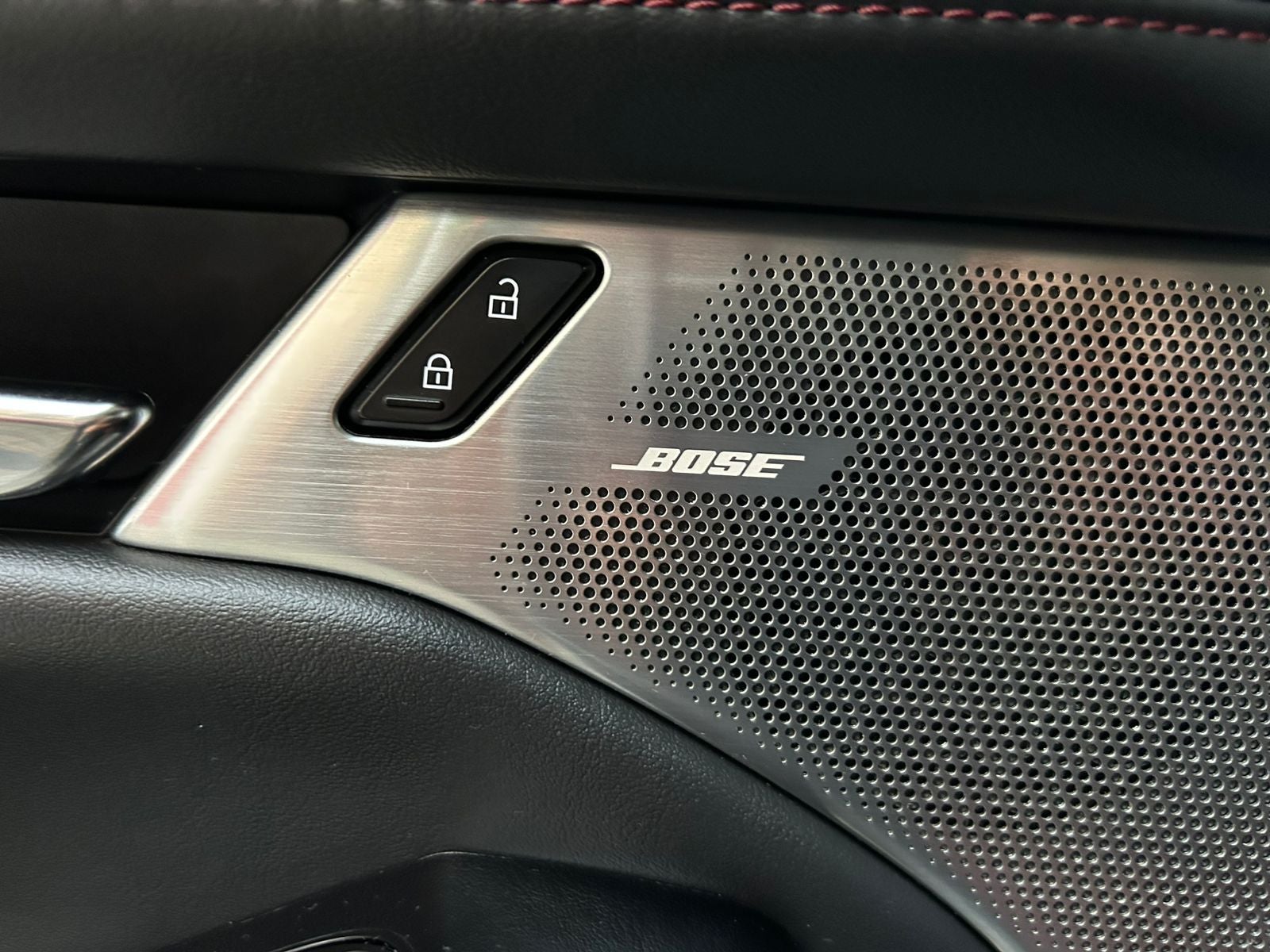 2023 Mazda Mazda 3 2.5 Sedan Carbon Edition At