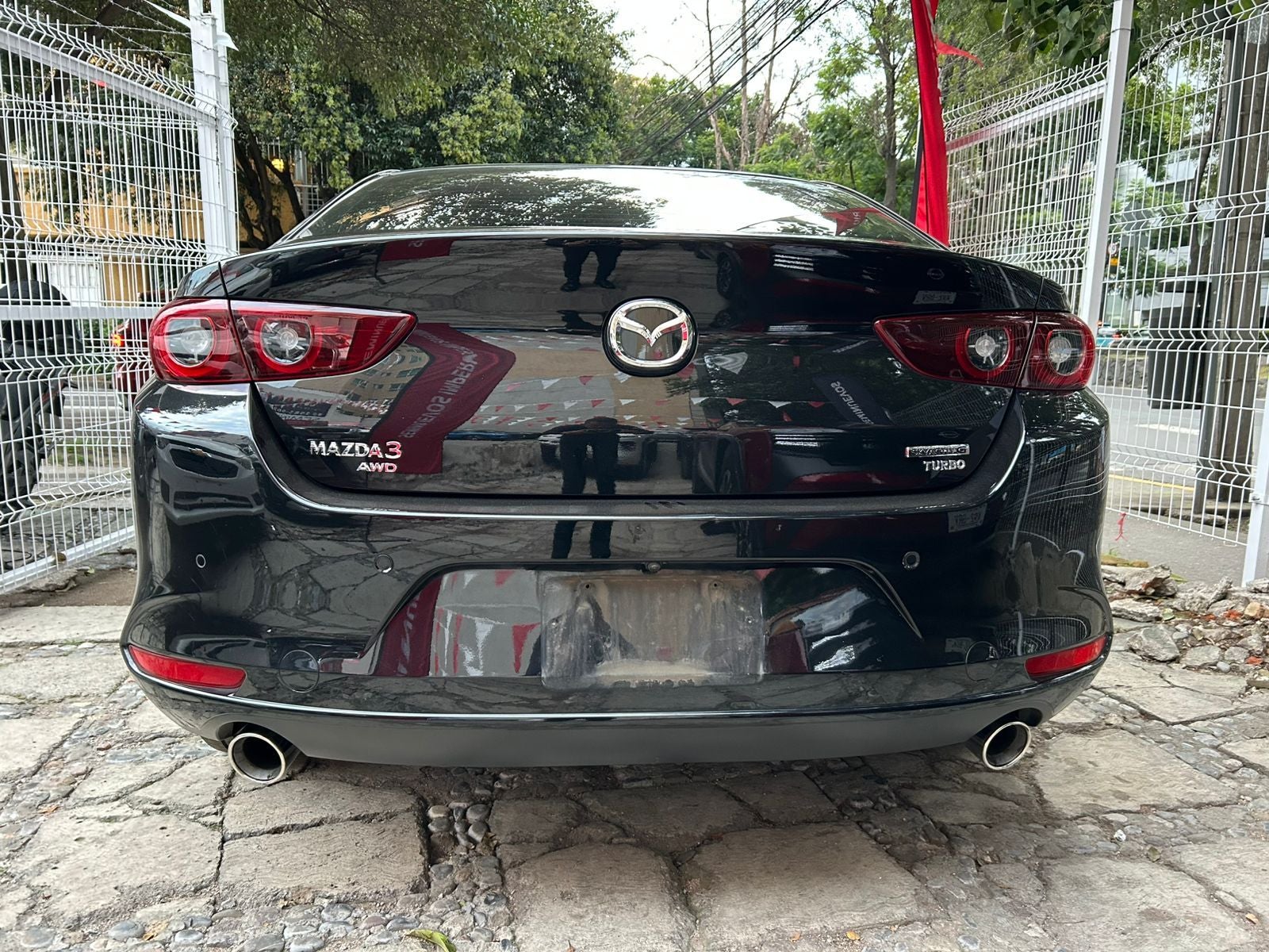 2023 Mazda Mazda 3 2.5 Sedan Carbon Edition At