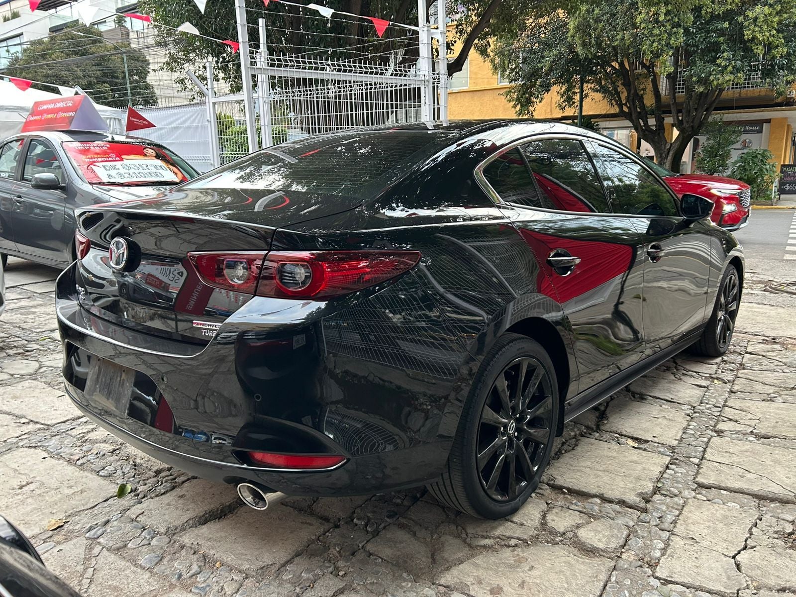 2023 Mazda Mazda 3 2.5 Sedan Carbon Edition At