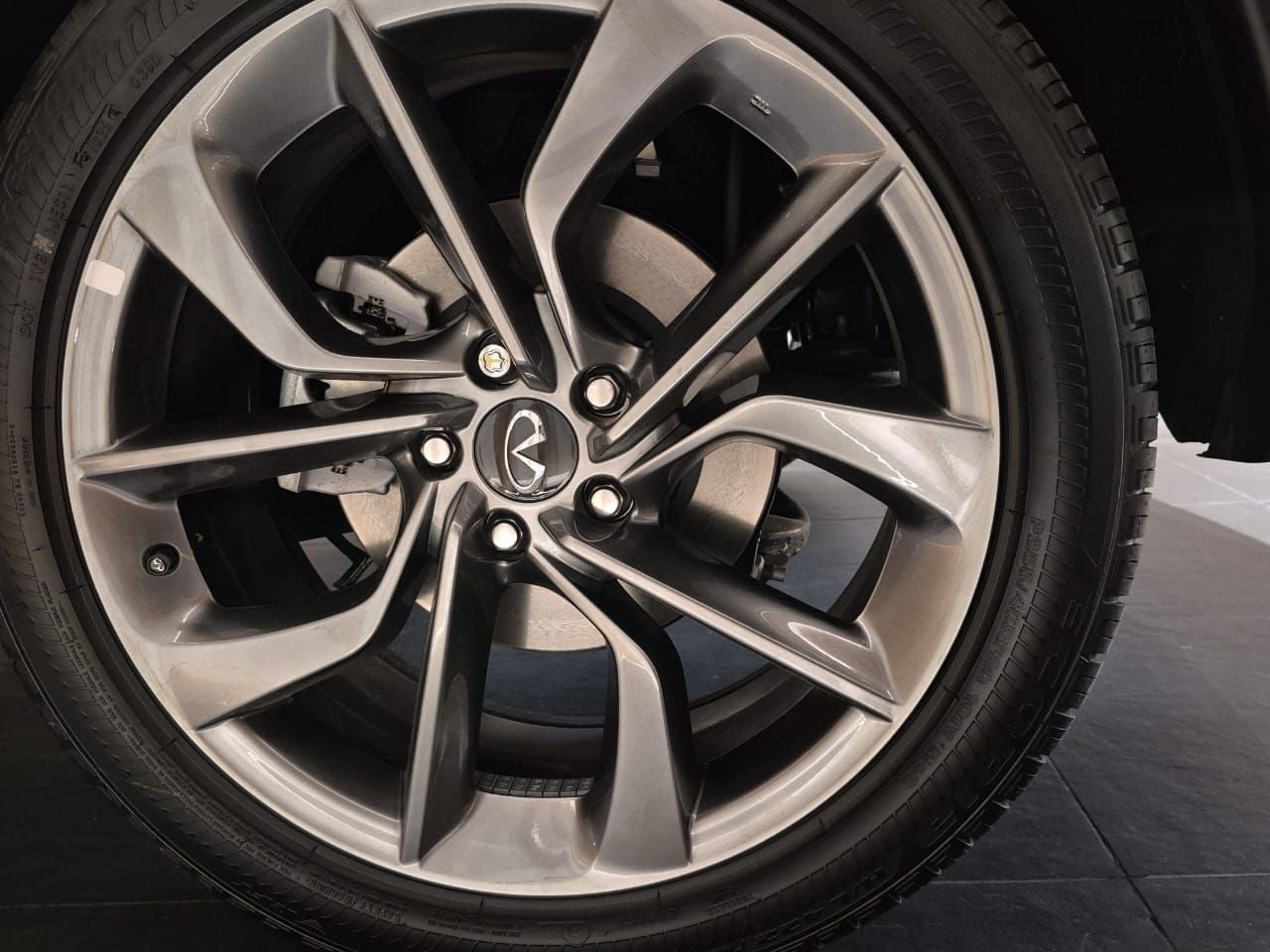 2025 INFINITI QX50 2.0 Sensory Awd At