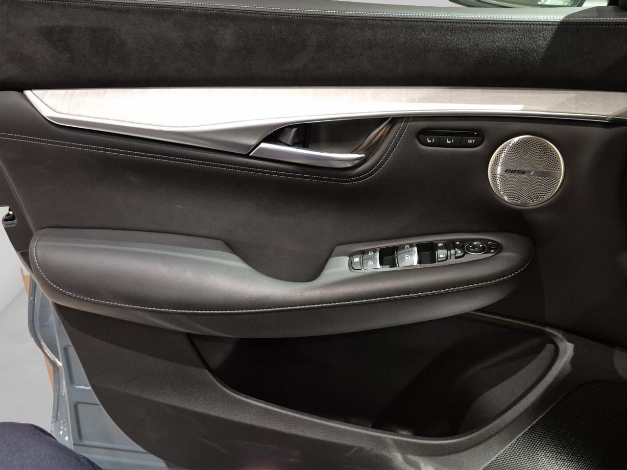 2025 INFINITI QX50 2.0 Sensory Awd At