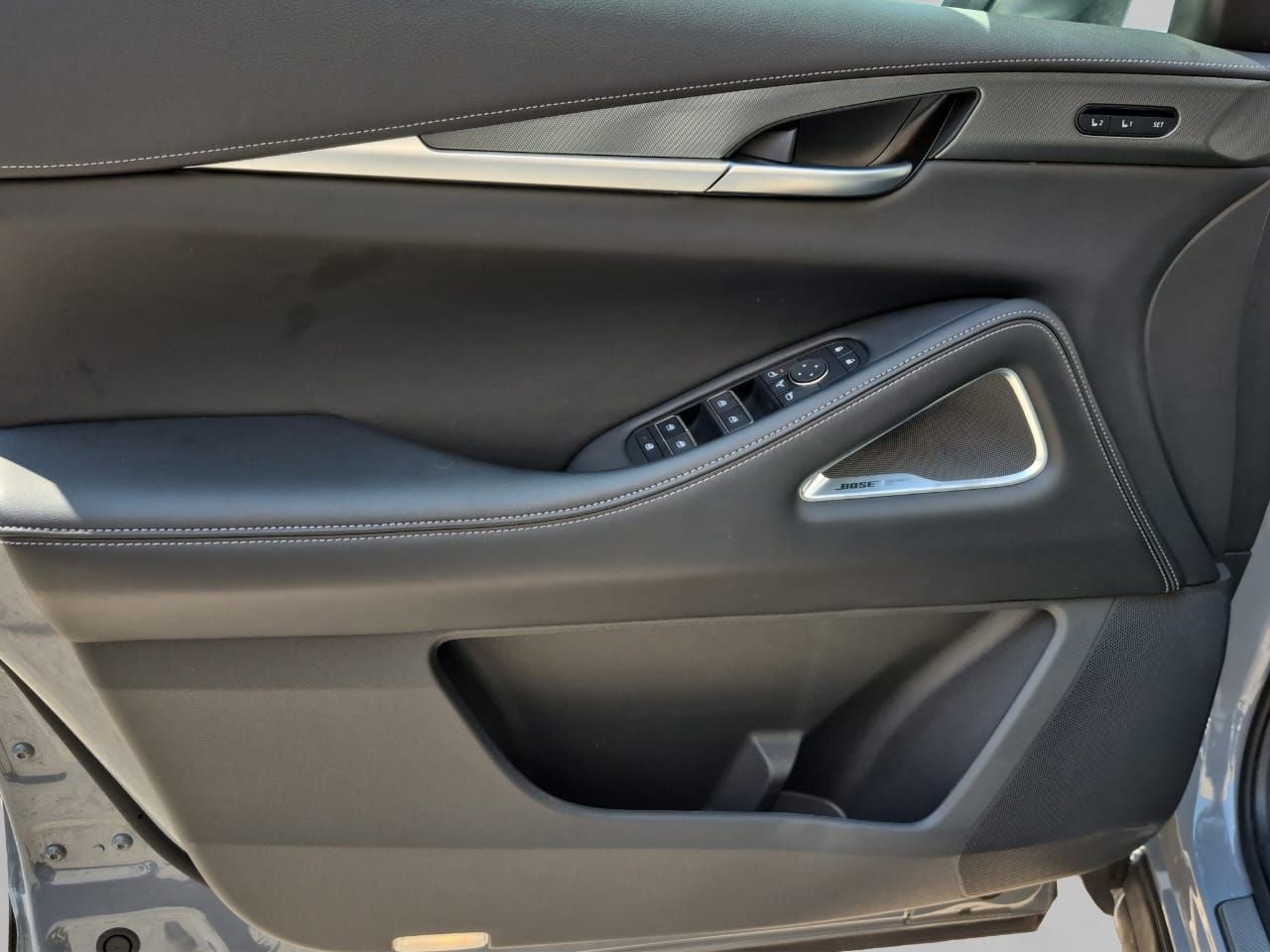 2025 INFINITI QX60 3.5 Luxe Awd At