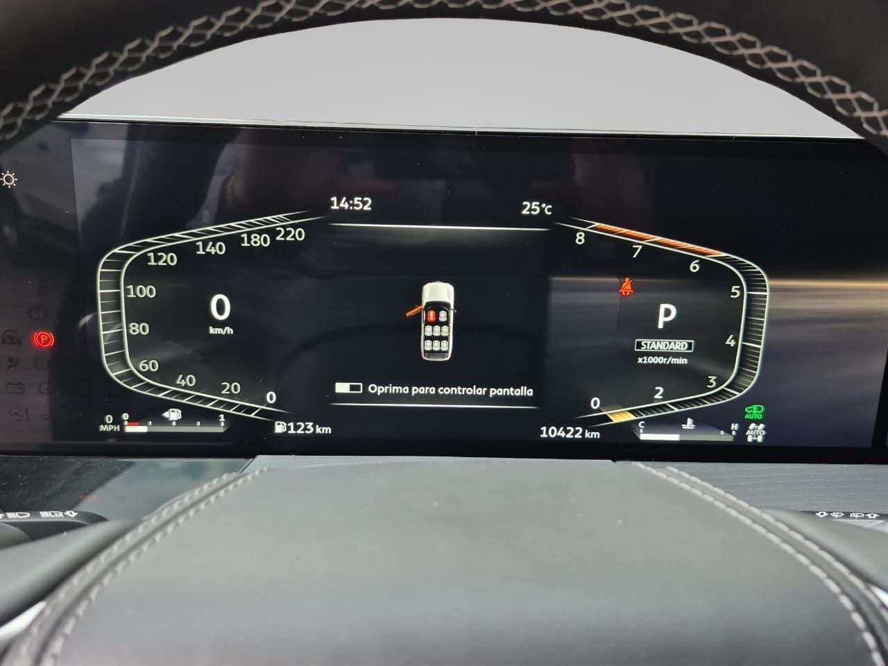 2025 INFINITI QX80 3.5 Sensory 8 pasajeros At