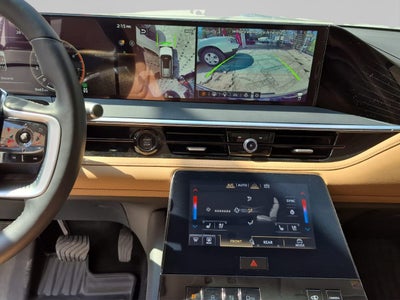 2025 INFINITI QX80 3.5 Sensory 8 pasajeros At