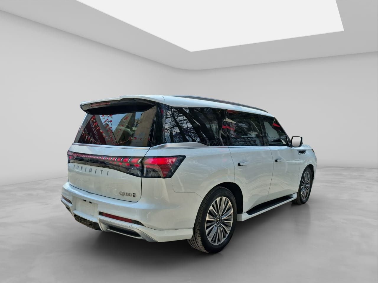 2025 INFINITI QX80 3.5 Sensory 8 pasajeros At