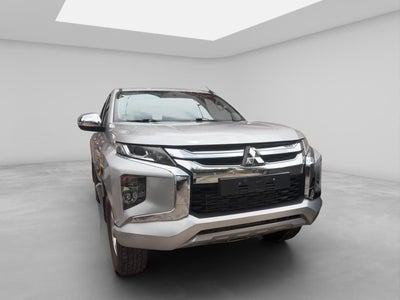 2020 Mitsubishi L200 2.4 Glx Cabina Doble 4x4 Diesel Mt