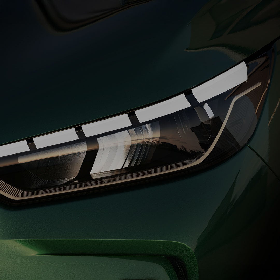 2024-infiniti-qx50-compact-suv-asymmetric-cabin-gm-interior-d.jpg